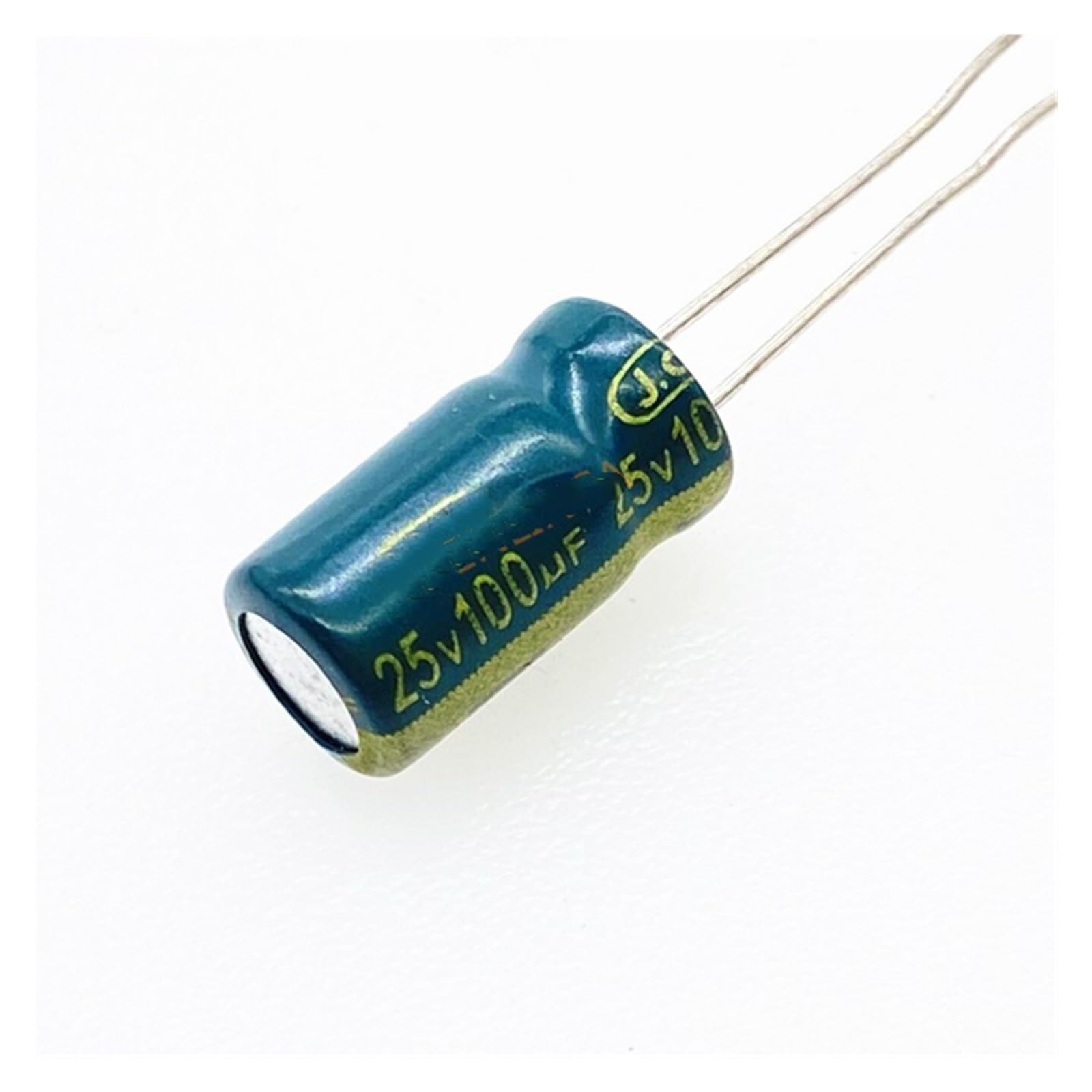 Condensateur électrolytique alu 25V 100UF pour circuits électroniques haute fréquence