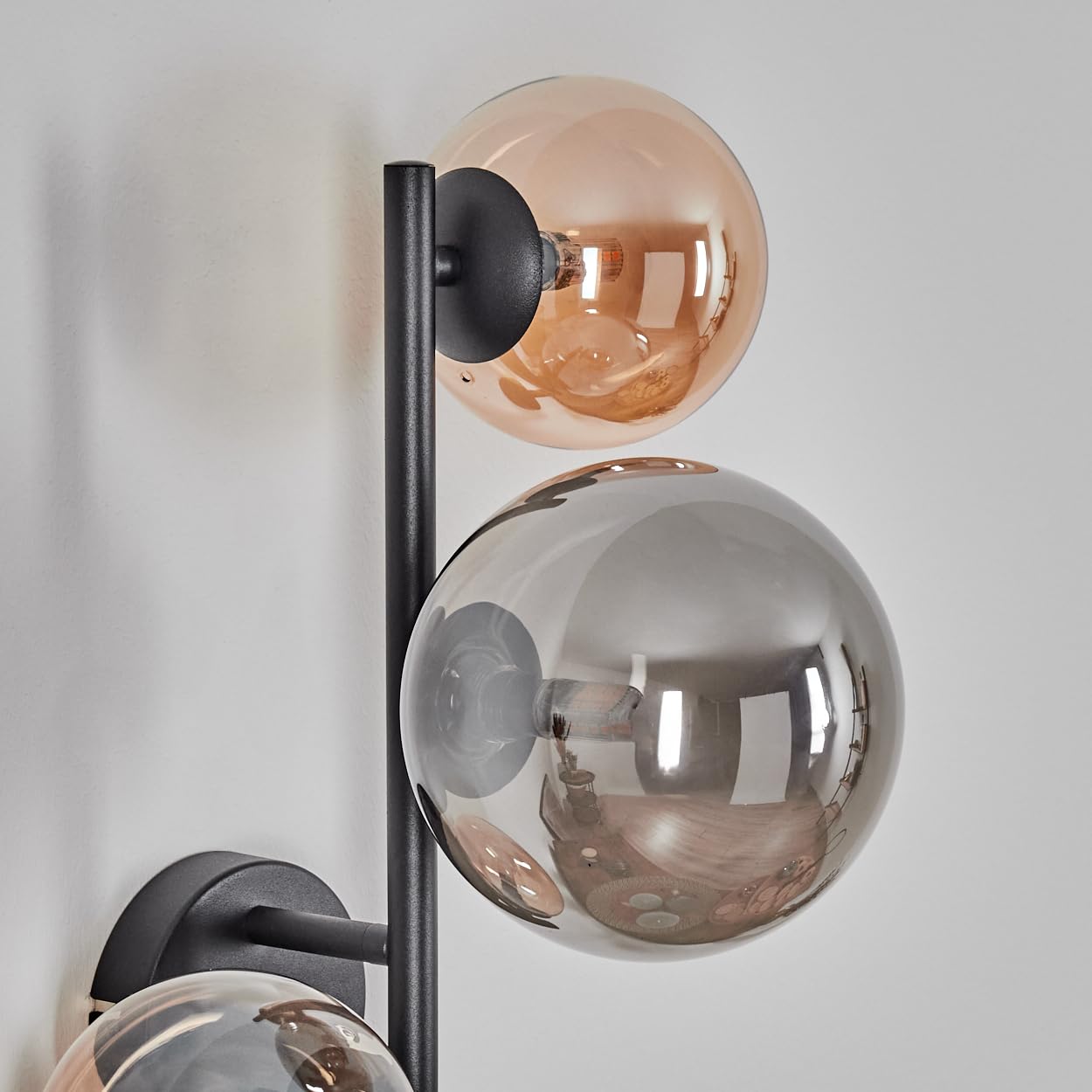 HOFSTEIN Wandleuchte Chehalis, Wandlampe aus Metall/Glas in Schwarz/Rauch/Bernstein, Leuchte im Retro/Vintage-Design (Ø Schirme 12; 15 cm), G9, Wohnzimmer, Schlafzimmer, Küche, Flur, Treppenhaus