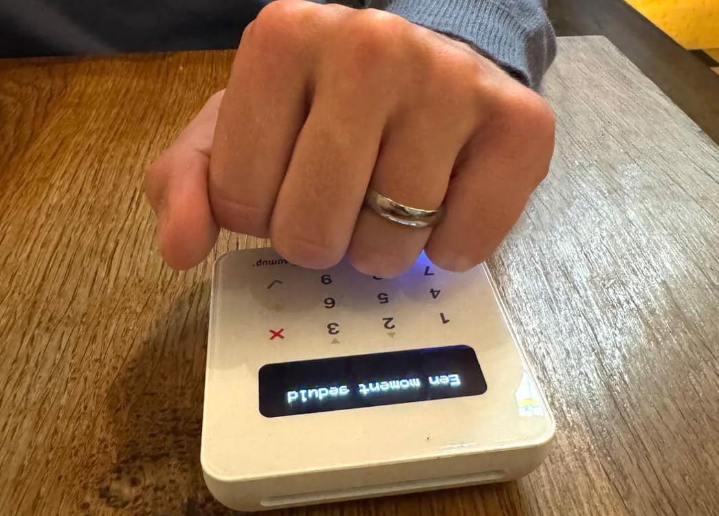 Orukka Payment Ring – Tap to Pay Ring | New to Amazon | Top Up from 650+ Banks in 210 Countries | Crypto-Ready (Binance, Coinbase & Strike) | Ceramic, Gold or Silver