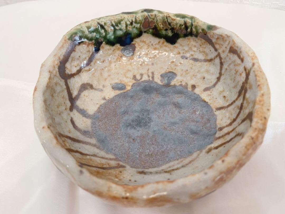 織部焼き 佐藤和次 小皿 小鉢 焼き物 焼き皿 焼皿 お皿 円形 緑 カニ 織部焼き 佐藤和次 小皿 小鉢 焼き物 焼き皿 焼皿 お皿 円形 緑 カニ