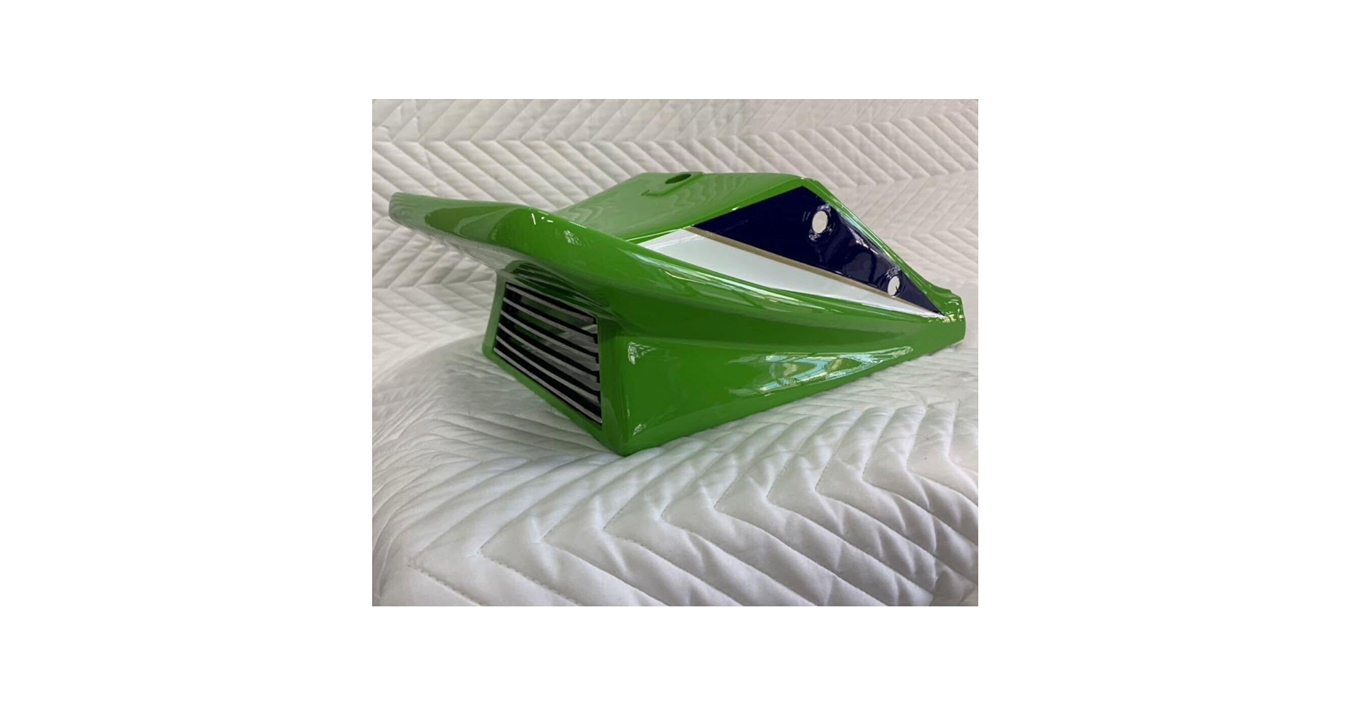 Amazon.co.jp: Z400GP テールカウルフィン付 Z550GP 当時物 BEET