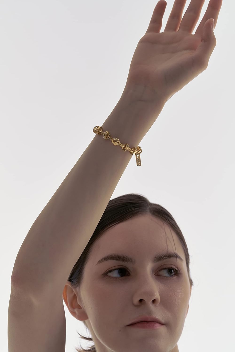 18K Gold Plated Bracelet for Women, Elegance Design Link Chain Jewelry Made in Korea