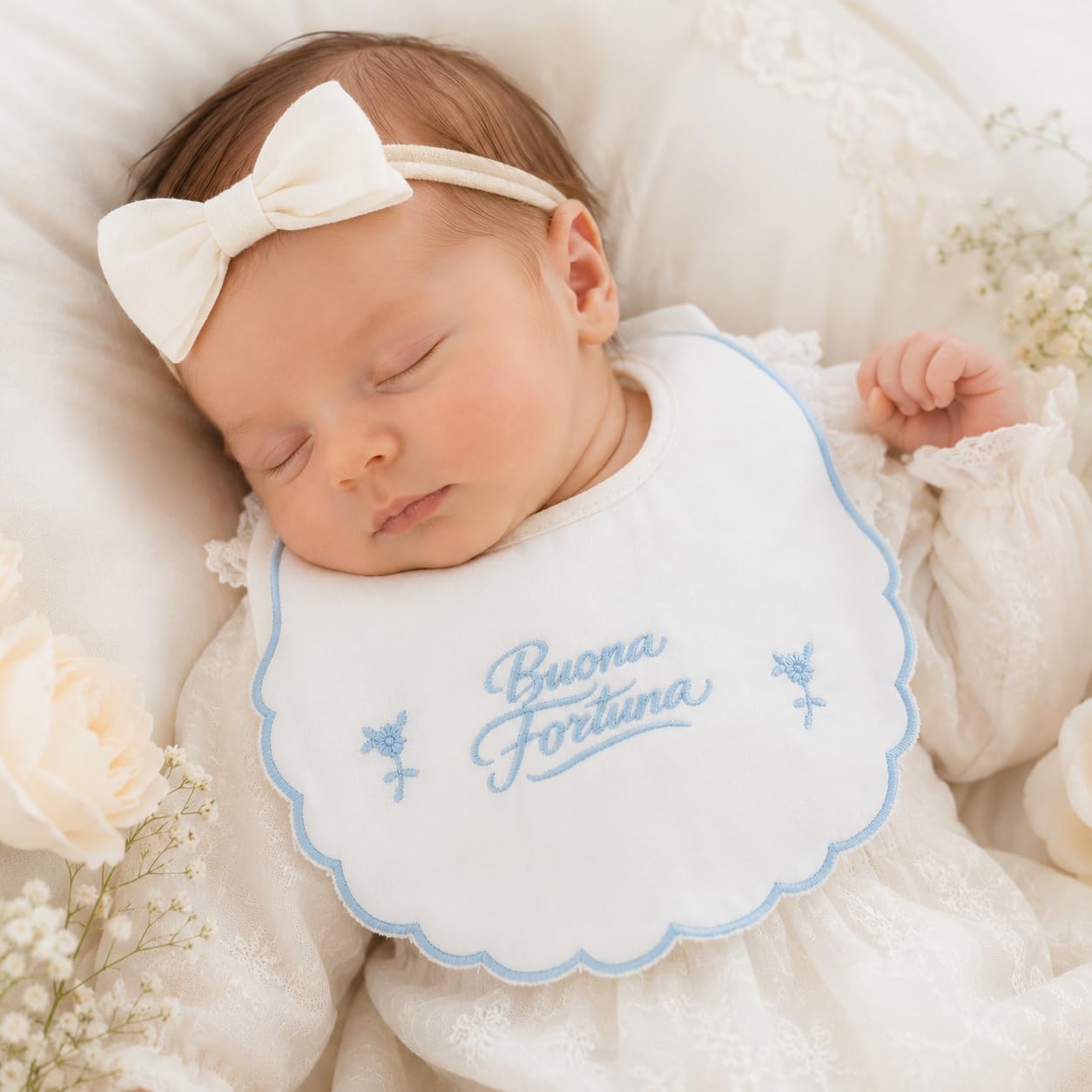 Kit Buona Fortuna Neonato Made in Italy 2 Pezzi, Camicina della Fortuna e Bavaglino 100% Cotone Percalle, Ricamo Elegante, Idea Regalo Corredino Nascita Se Camicino e Bavetta