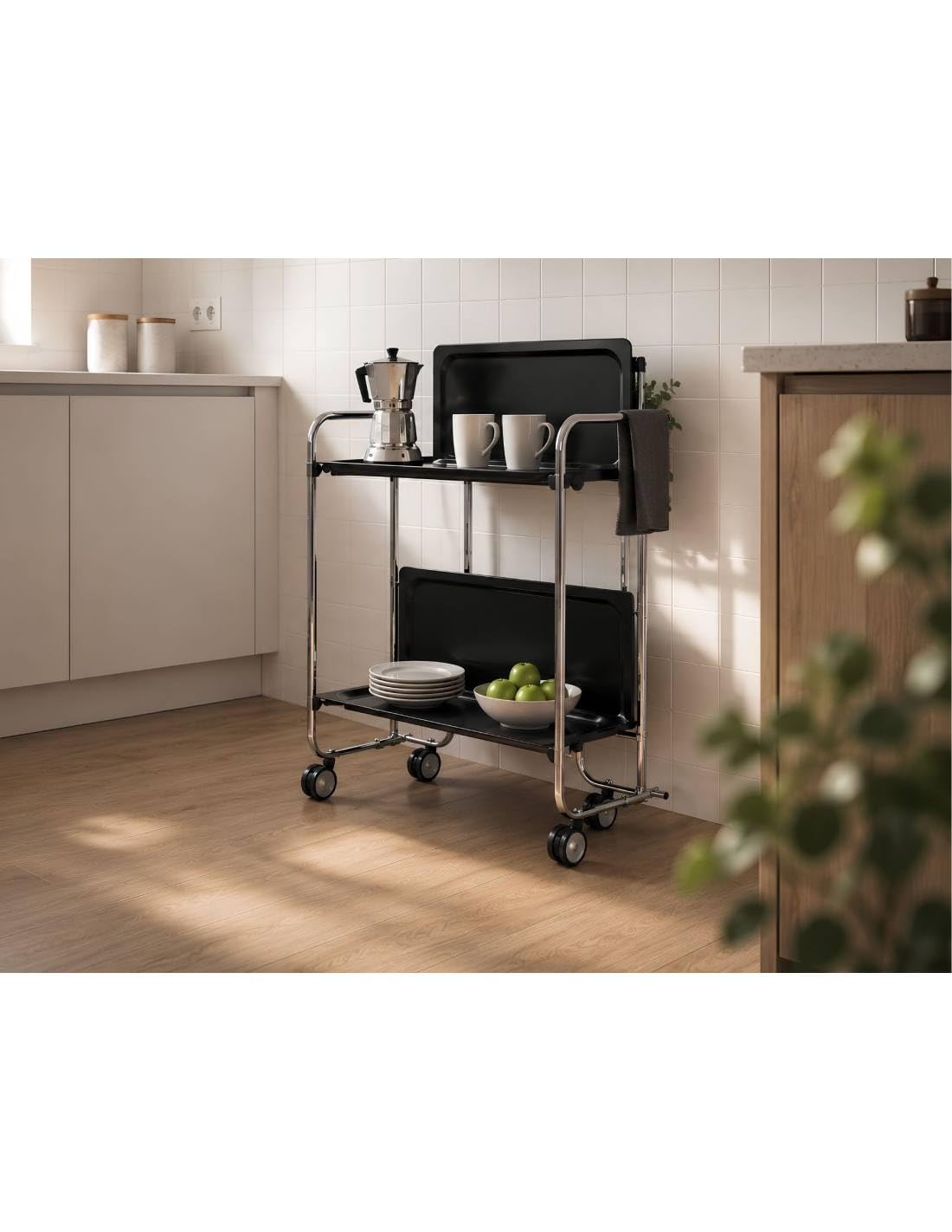 Mesa plegable con ruedas, chasis cromado.