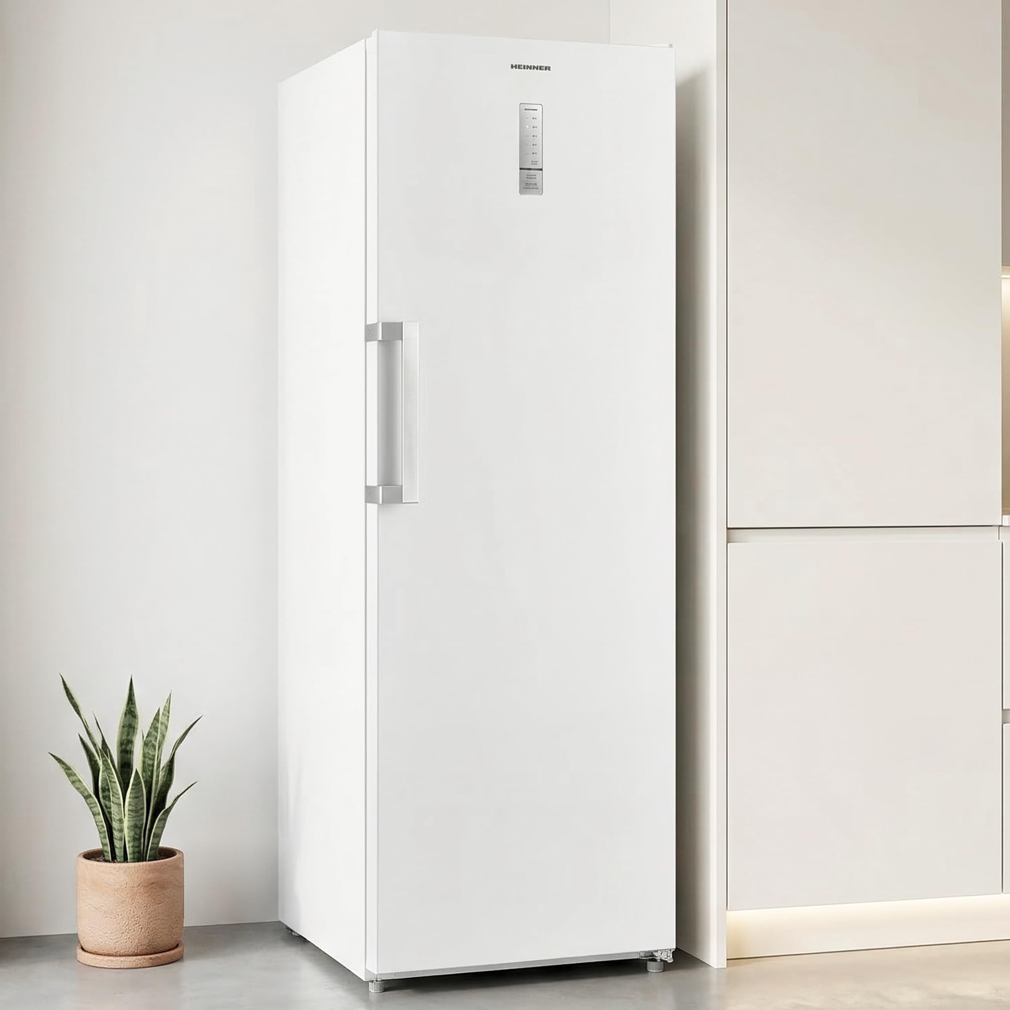 HF-M362NFXE++ Kühlschrank – 362 L Gesamtnutzinhalt, No Frost-Technologie, Energieeffizienzklasse E, LED-Innenbeleuchtung, Elektronische Steuerung, 5 Jahre Garantie