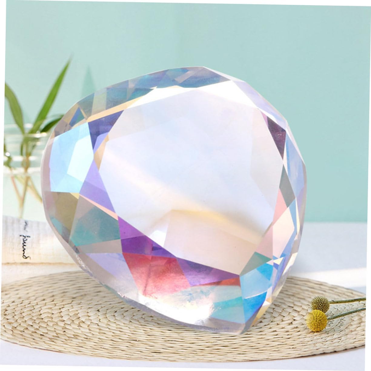 Heart-Shaped Diamond Hand Model for Nail Art Display Photo Prop for Manicure Elegant Nail Salon Decoration Unique Girlfriend Glittering