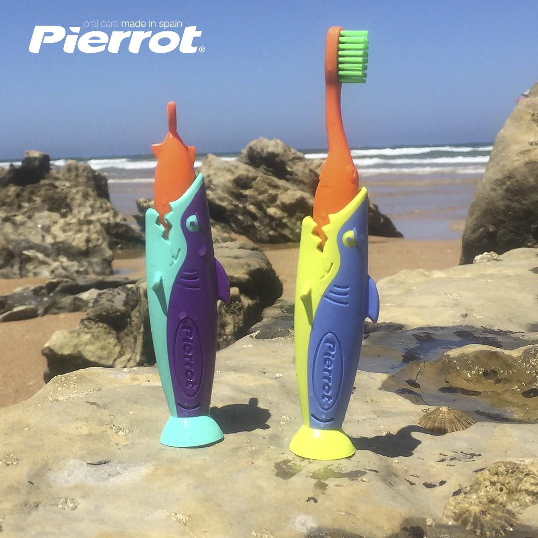 Pierrot Sharky - Spazzolino da denti per bambini, setole morbide per bambini e bambini, manico a forma di squalo, con base a ventosa e tappo, facile da impugnare, spazzolino adatto ai bambini dai 2