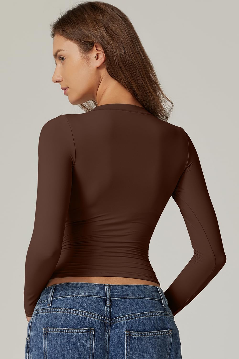 QINSEN Double Lined Long Sleeve Shirts for Women Crewneck Ruched Slim Fit Y2k Tops Going Out Tees Mocha L - Image 2