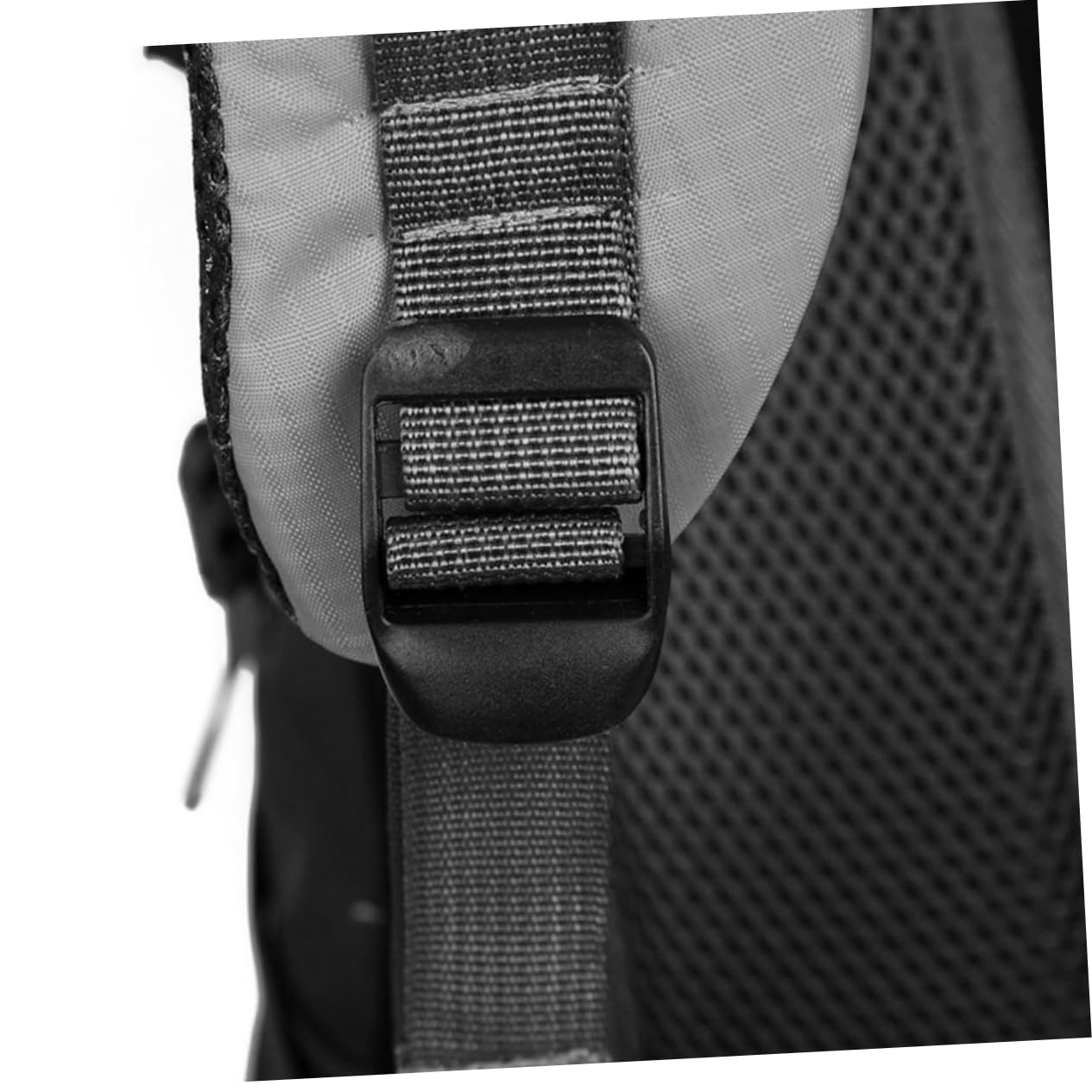 GOOHOCHY Travel Backpack Bag Cover for Camping Lightweight Shoulder Bag for Hiking Reflective Straps Versatile Design High Permeability Cushion for Outdoor Activities Black