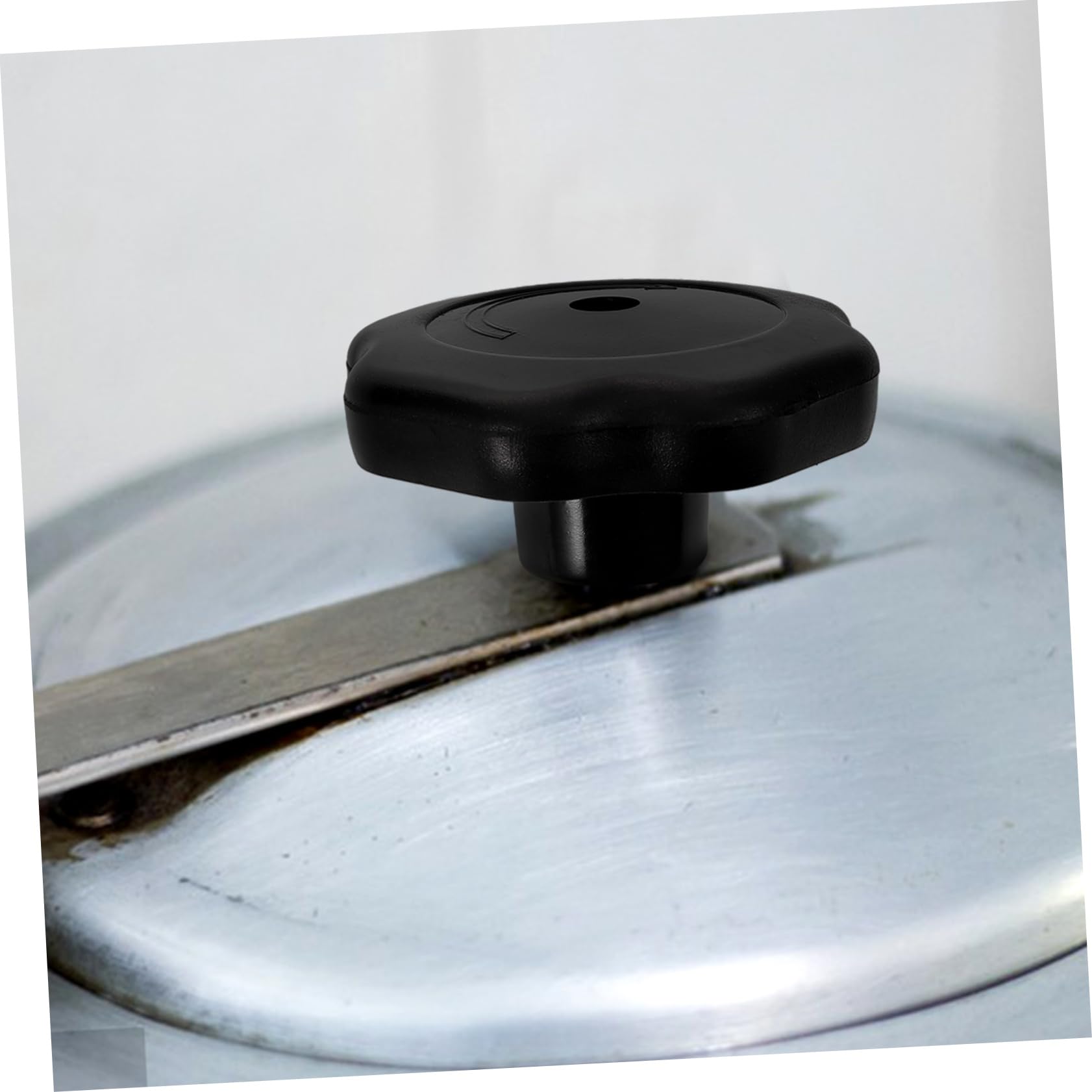Uonlytech 2ensembles Soupape De Sécurité De Rechange pour Autocuiseur Valve De Décharge avec Bouton Et Roulement Accessoires Pratiques pour Cuisine Facile à Installer Nettoyer