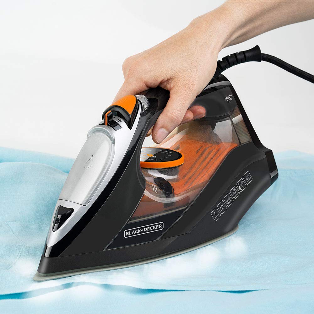 Fer à Repasser Vapeur Black & Decker 2600W - Puissant, Léger Et Avec Semelle Inox - 5