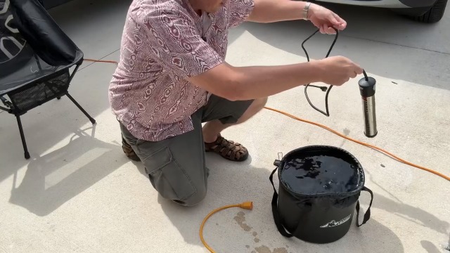 新品未使用　PAHTTO ポータブルシャワー 電気給湯器 投げ込みヒーター Amazon.co.jp: PAHTTO ポータブルシャワー 電気給湯器 投げ込み