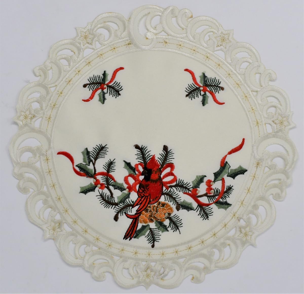 212 Main 24 in. Cardinal & Pine Cone on Branches Doily