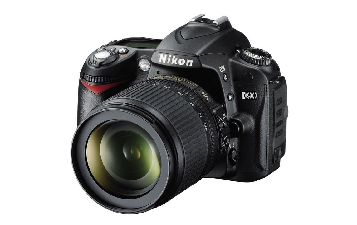 Buy Nikon D90 12.3MP Digital SLR Camera (Black) with AF-S 18-105mm 