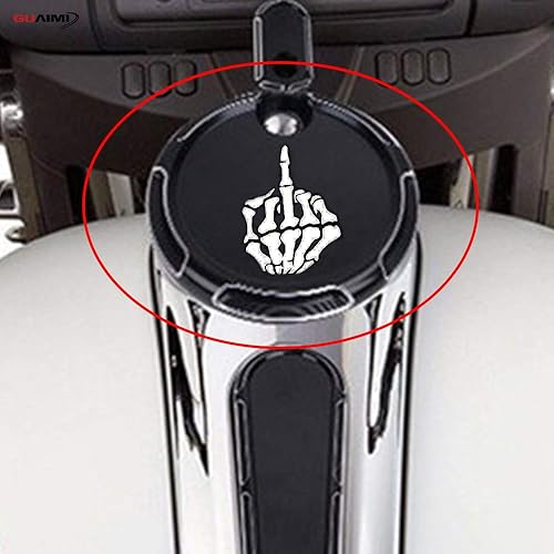 Miniatura 2 de GUAIMI Cubierta de puerta de depósito de combustible, accesorios compatibles con Harley Touring Electra Street Glide FLHX FLTR FLHT 2008-2018 - dedo