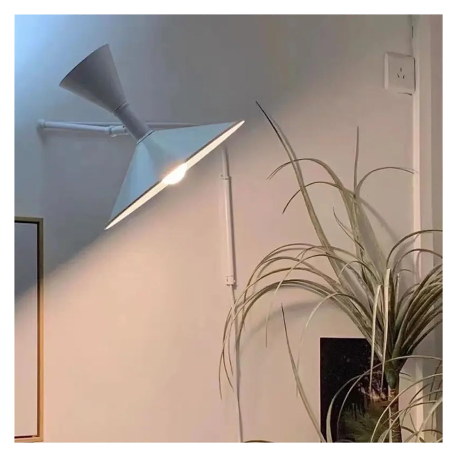 FZQSXAZU Minimalist Rotatable Rocker Arm Wall Lamp – Versatile LED Sconce Lighting for Living Room & Dining Stylish Home Decor Plug-in Vintage Fixture