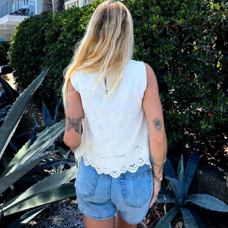 Women Tie Side Tank Top Y2k Embroidery Flower Top Sleeveless Floral Eyelet Crop Vest Cute Boho Summer Going Out Tops - Image 7