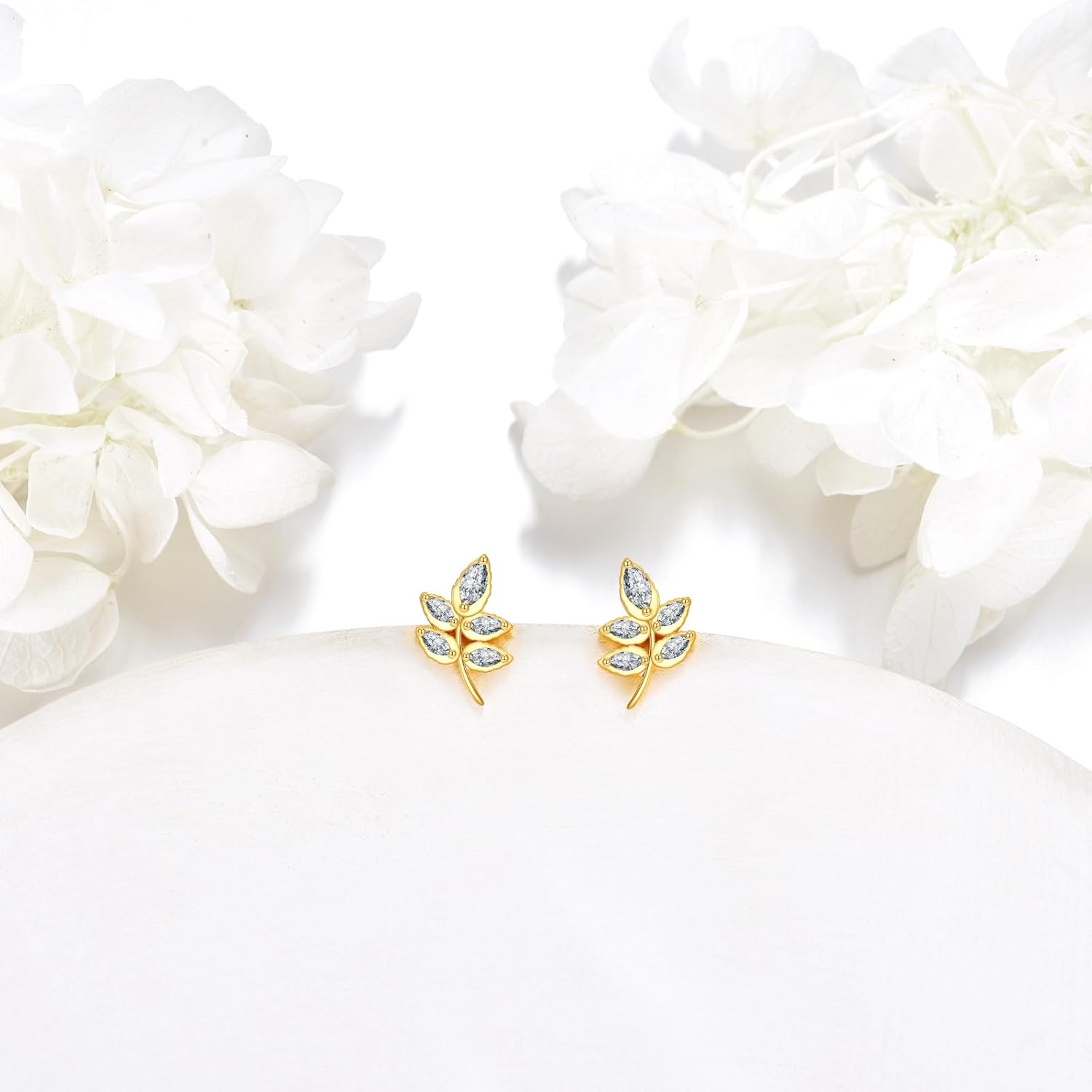 DOVRAN 14K Gold Leaf/Horseshoes/Cat/Duck/Flower Earrings for Women 14K Real Gold Earrings Jewelry Gift for Women