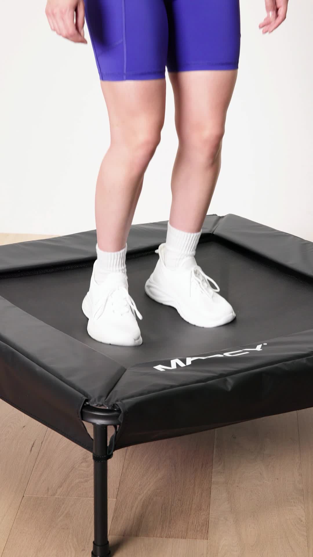 みや（^。^）~ rhode jump＆twist Amazon.com : Marcy 40 Inch Square Rebounder Trampoline, Steel