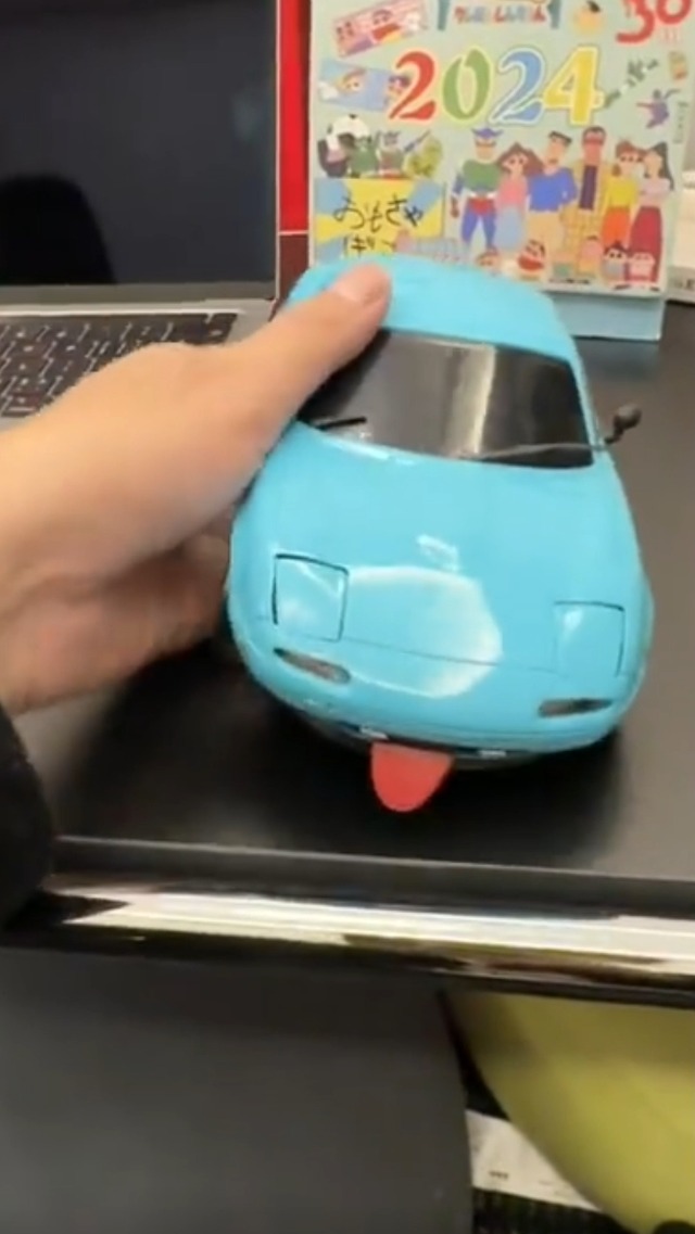 Amazon.com: SVERTIBO LD1804 1/18 Scale RC Drift Car, Mini Mazda MX