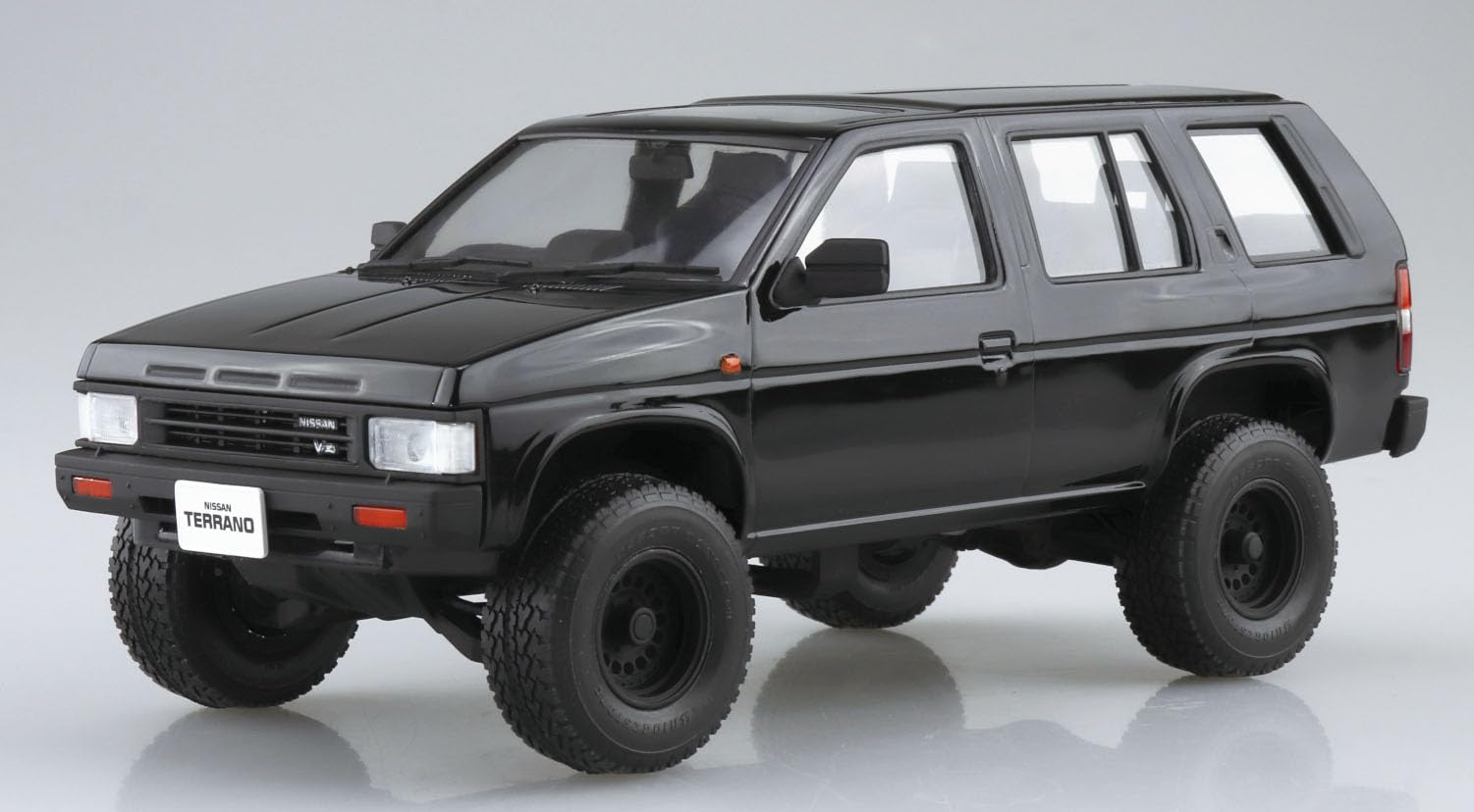 Amazon.com: Aoshima Nissan WD21 Terrano Lift Up '91 1:24 Scale