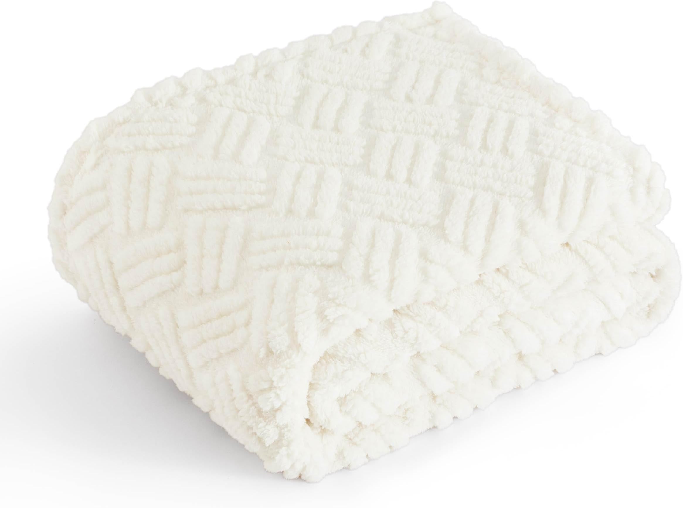 BedsureThrow Blanket for Couch - White Super Soft Cozy Summer Blankets for Women Gift, Cute Small Fleece Fluffy Throws for Girls, Ideal for Bed, Chair & Sofa Decor, Travel, 50x60 Inches