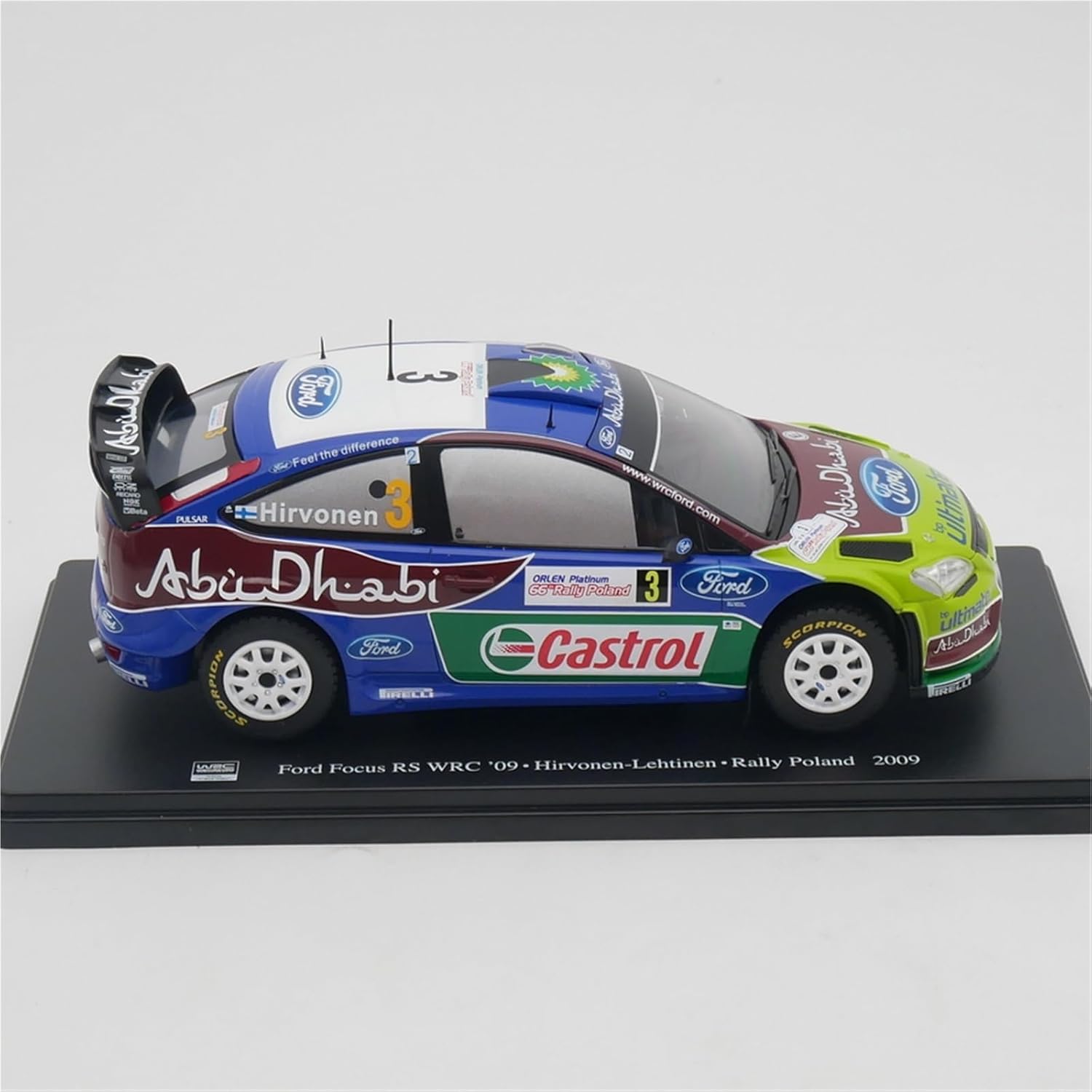 タミヤTB-01メルセデス&フォードフォーカスRS WRC01 タミヤTB-01