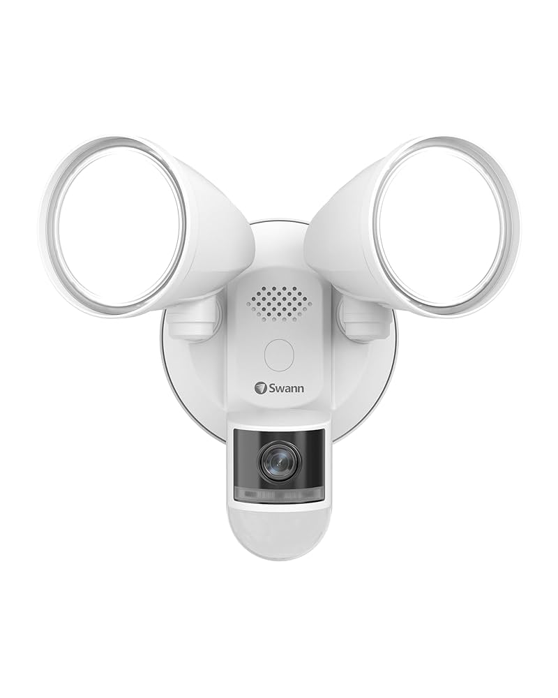防犯カメラ Swann Floodlight Security Camera 4K Floodlight Security Camera | Swann Security