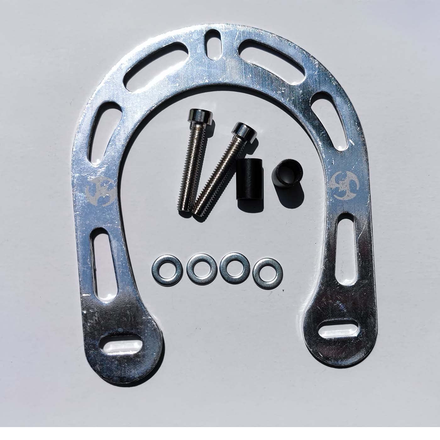 Amazon | 自転車 Vブレーキ用カンチレバーブレーキブースター ねじ付き 