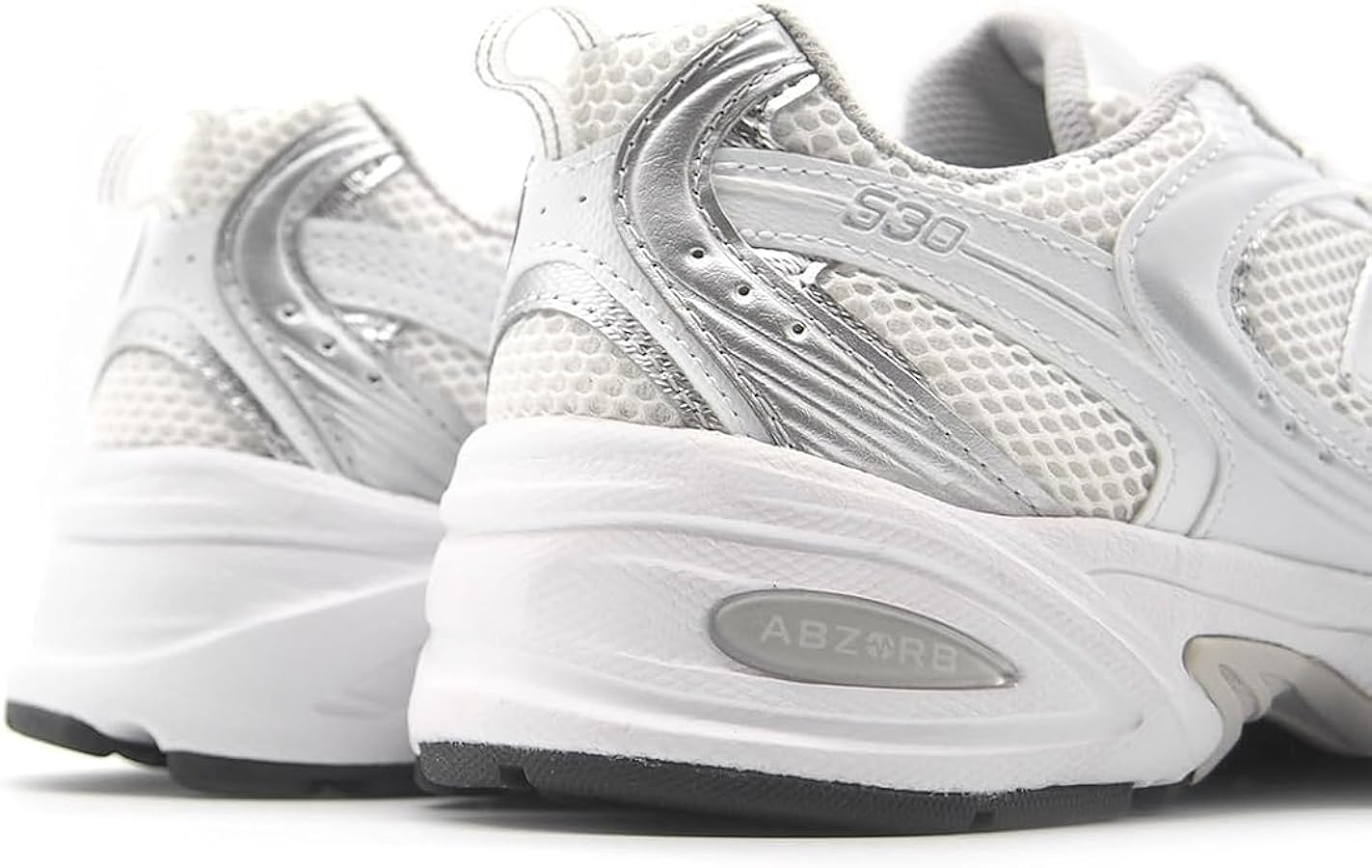 Amazon.co.jp: [ニューバランス] MR530EMA WHITE/SILVER MR530 D
