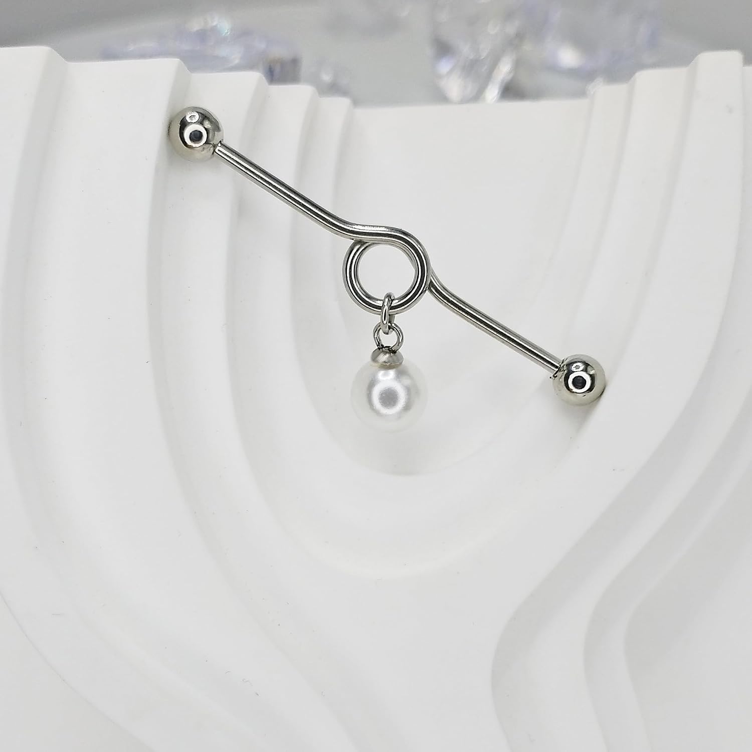 4 Pcs 14G Stainless Steel Industrial Barbell Cartilage Earrings with Chain 316L 38mm Industrial Piercing Bar Body Piercing Jewelry for Women Men