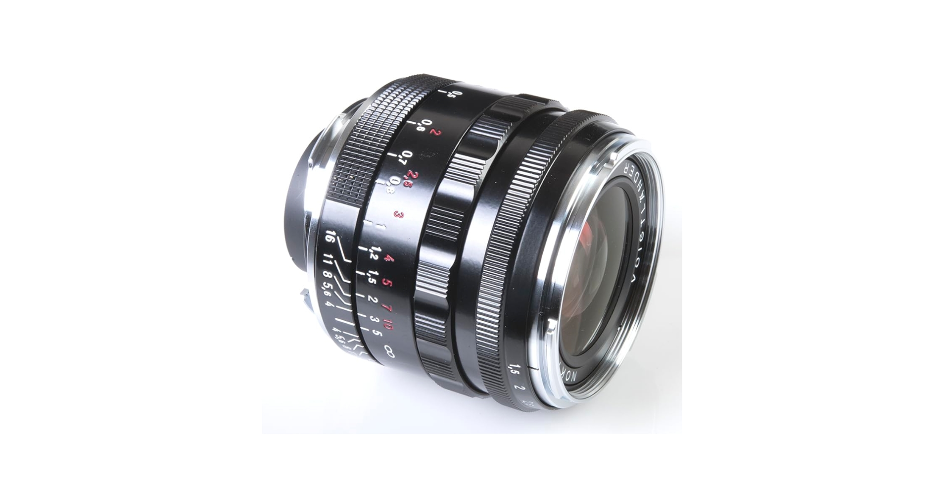 あか9207 です　Voigtlander Nokton Voigtlander Nokton 35 mm f/1.2 X / Z review - Build quality