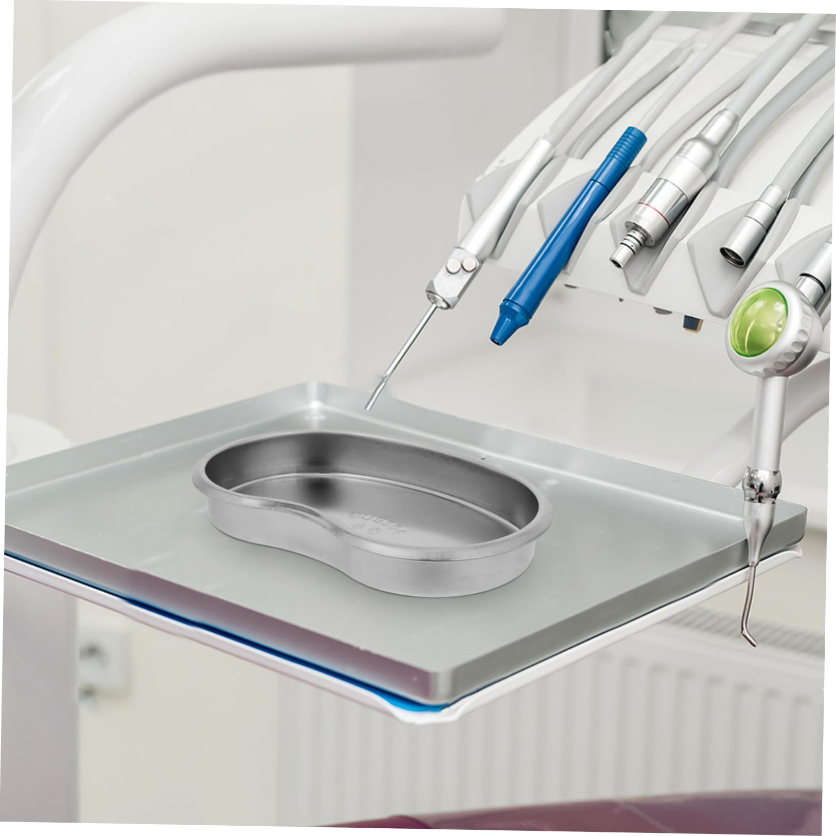 Bandeja Ovalada de Acero Inoxidable 304 Color Plata para Organizar Utensilios Diarios Diseño Fácil de Limpiar y Uso Versátil en Laboratorios