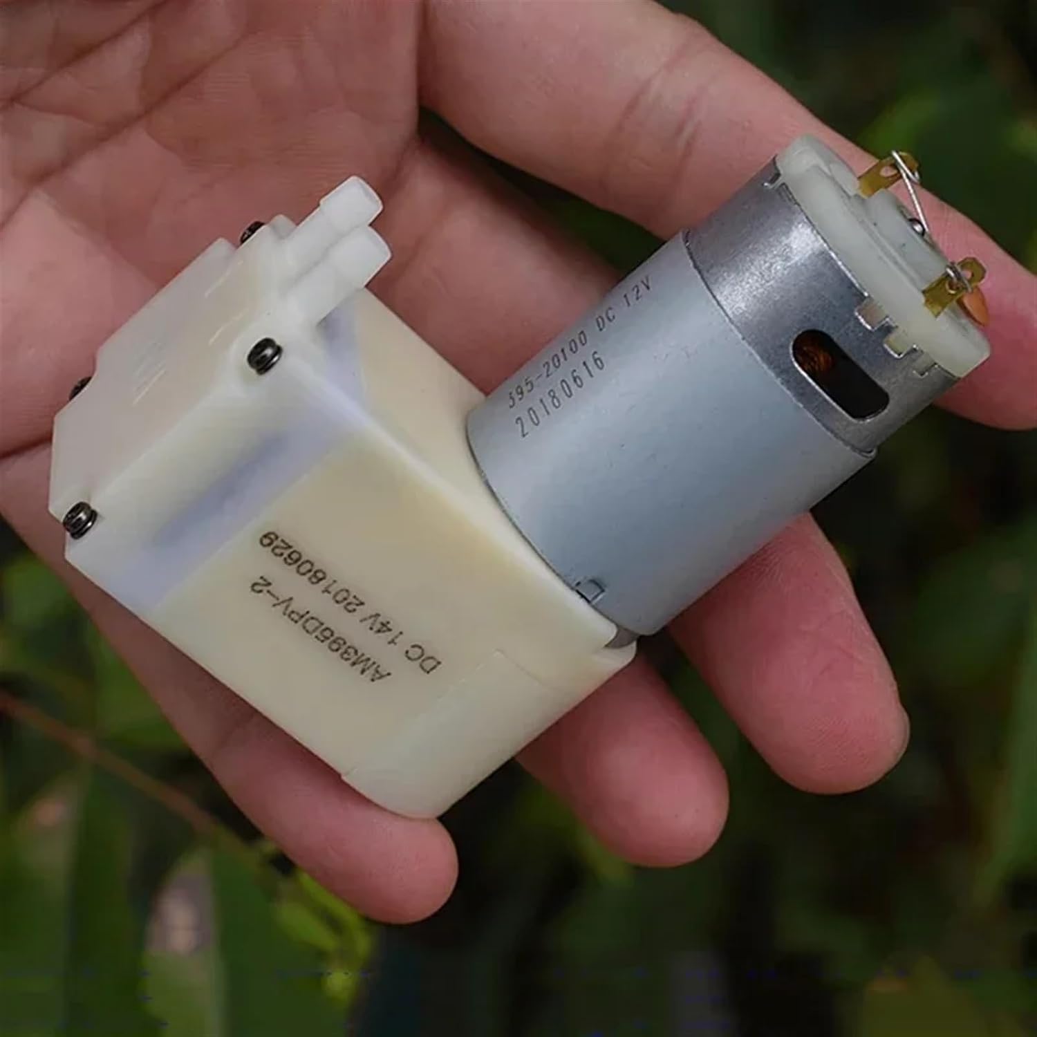 DC 12V-15V Large Flow Mini 395 Motor Vacuum Air Pump Negative Pressure Suction Diaphragm Pump DIY Packer Inflator Aquarium Tank