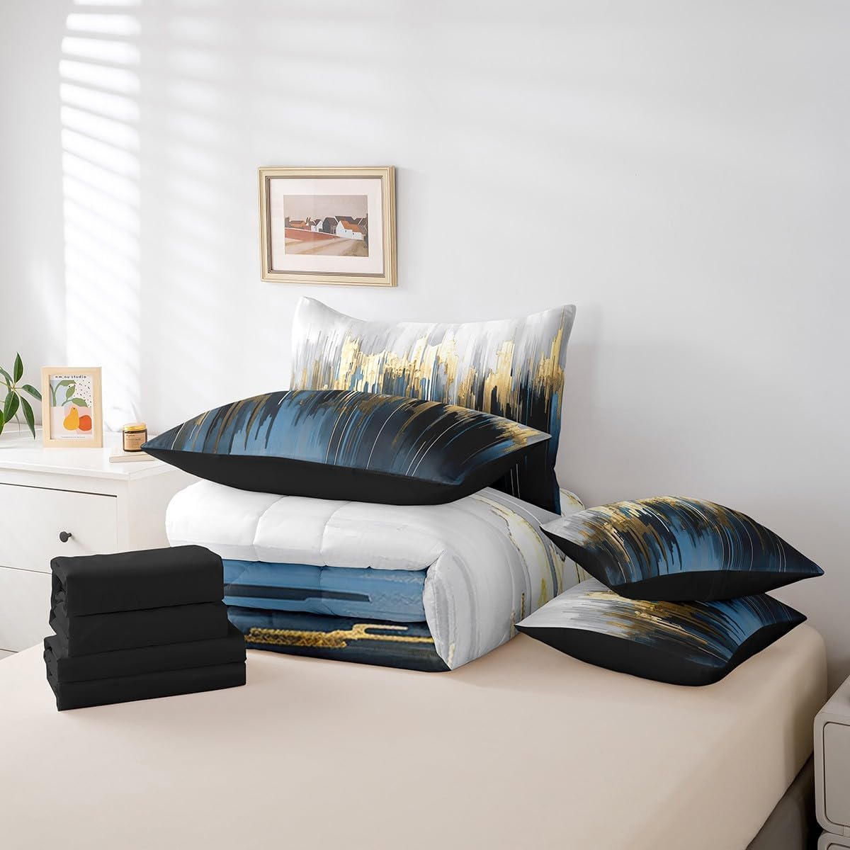 Navy Blue Bedding Queen Size 7-Piece Gradient Brush Marks Comforter Set, Watercolor Stripe Aesthetic Bedding Comforter Sets Greyish White Ombre Bed in a Bag, Vintage Contemporary Bedding Accessories
