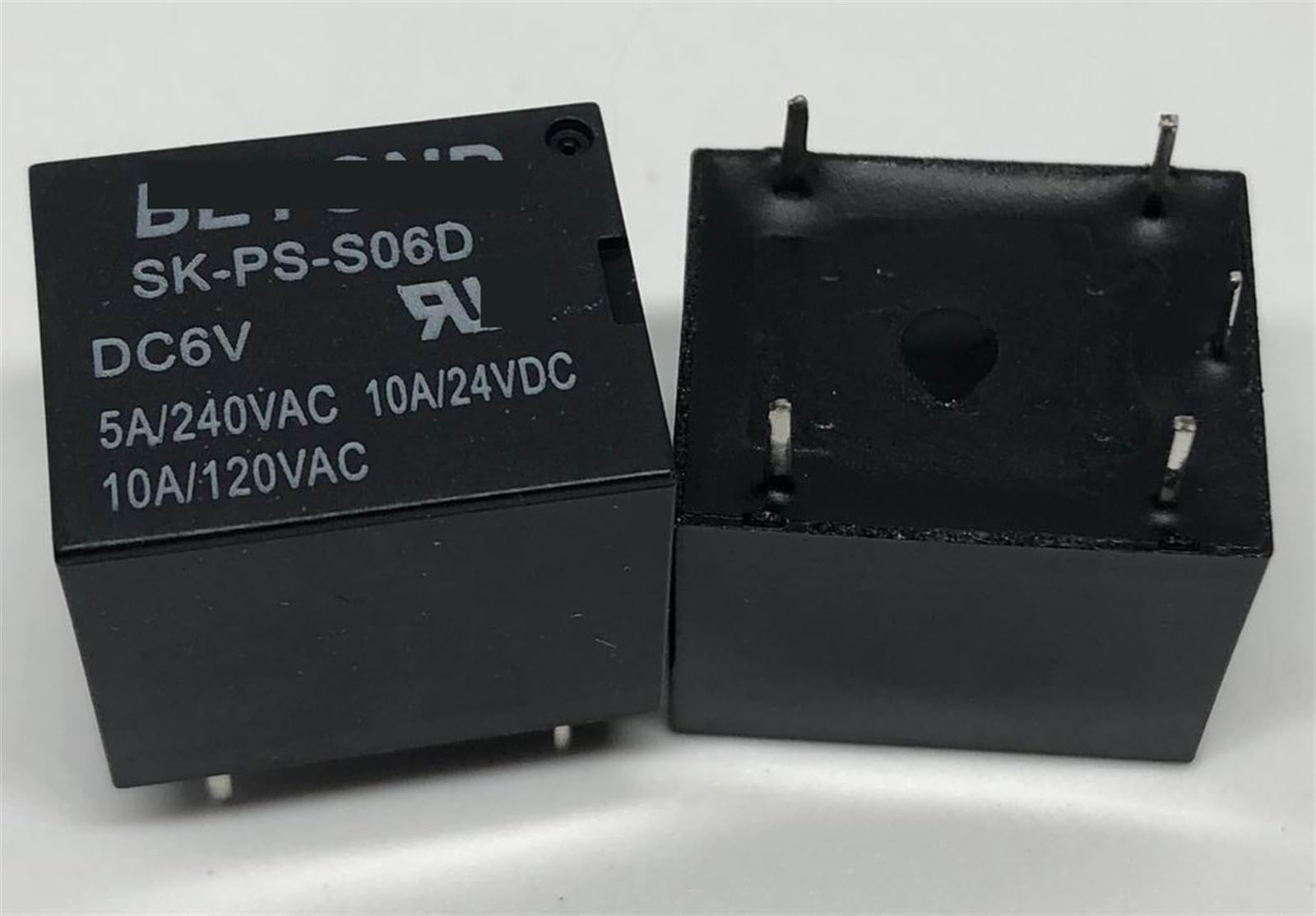 Relais SK-PS-S06D T73-1C commutation stable 5 broches 6V