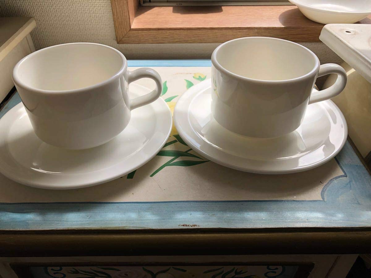 Amazon | コーニング アムウェイ ミルクガラス カップ&ソーサー2 Amazon | コーニング アムウェイ ミルクガラス カップ&ソーサー2