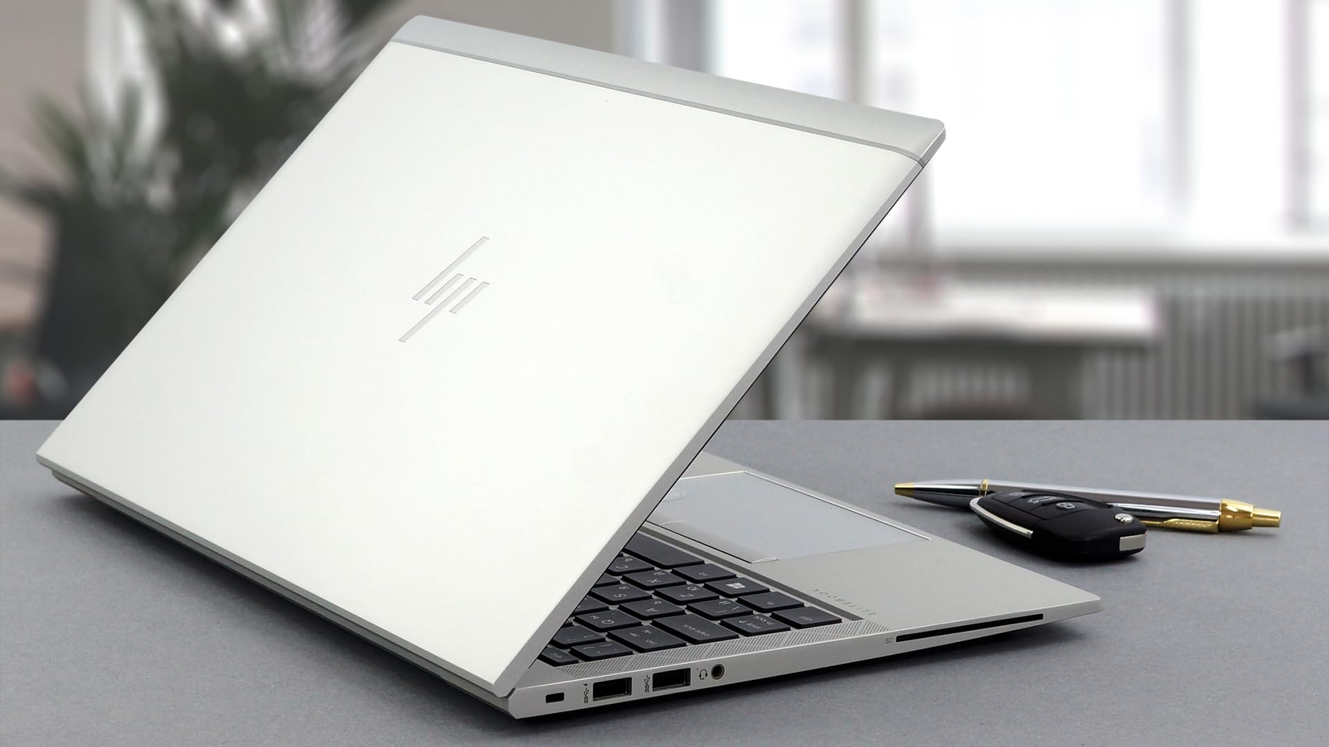 HP EliteBook 840 G7 - CPU INTEL i7 - 10510U @1.80-4.90GHz - RAM 32GB - SSD 512GB Nvme - DISPLAY 14" FHD - INTEL PREMIUM UHD - WEBCAM - WIN11 PRO - (Ricondizionato Certificato)