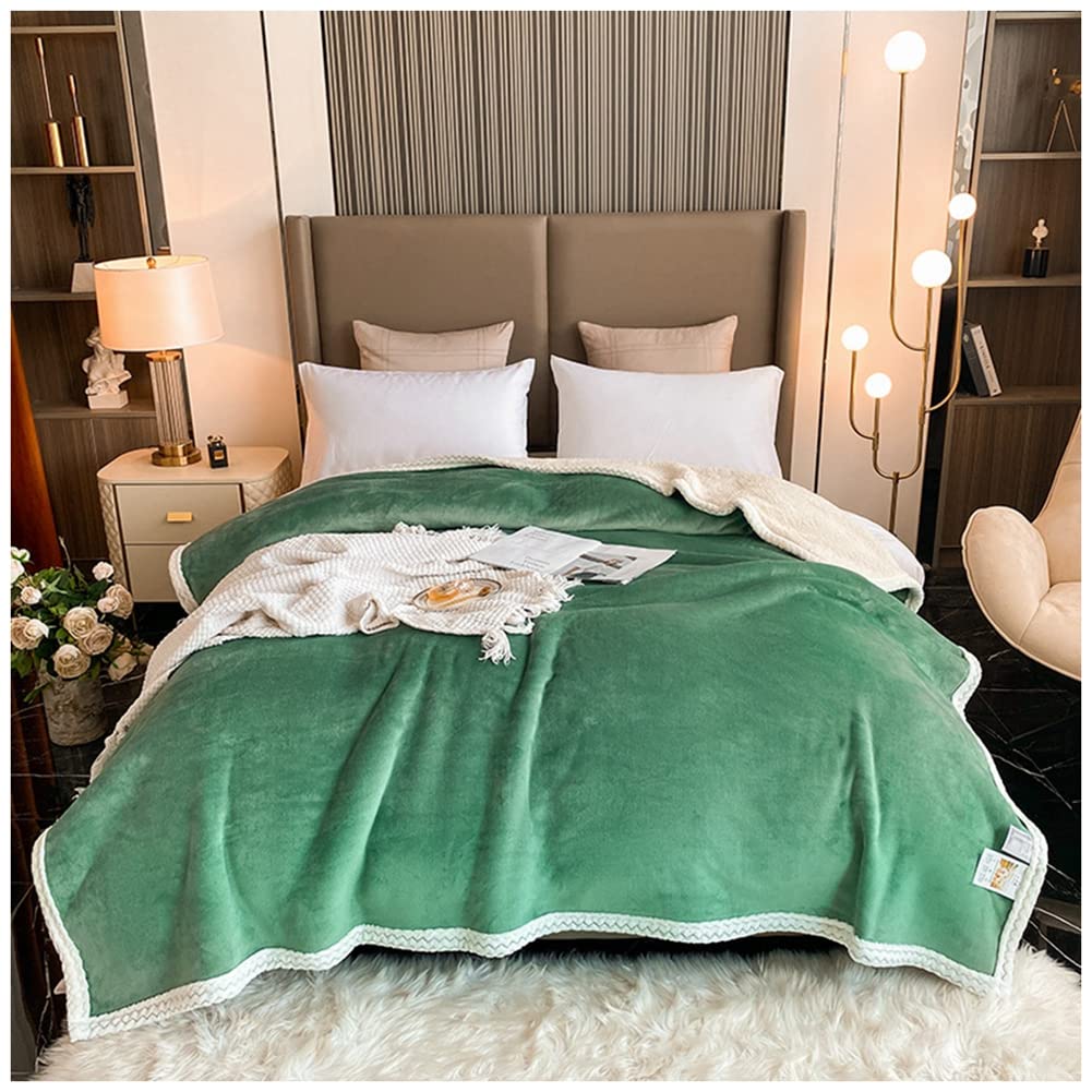 DAIHAN Manta de Colcha de Color Brillantes Manta de Franela Súper Suave de Alta Densidad para El Sofá/Cama Manta Grande Polar Reversible de Franela y Sherpa Habitacion Dormitorio,Verde,150x200CM