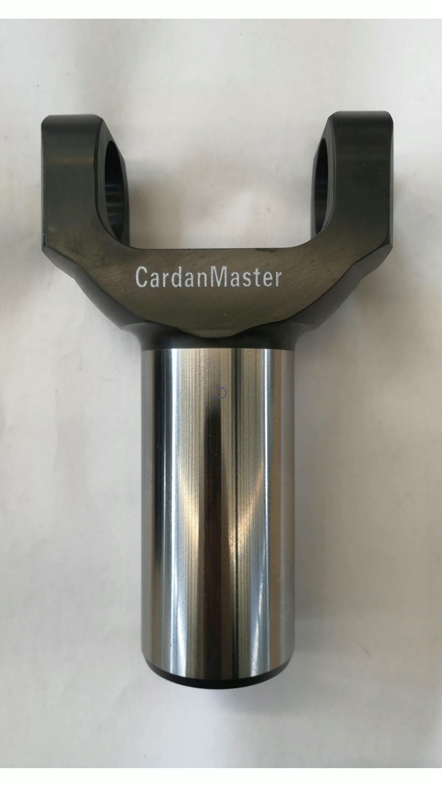 13.tsunkoro様 Amazon.com: CardanMaster Chromoly 1350 Slip Yoke 3-3-2431X 32