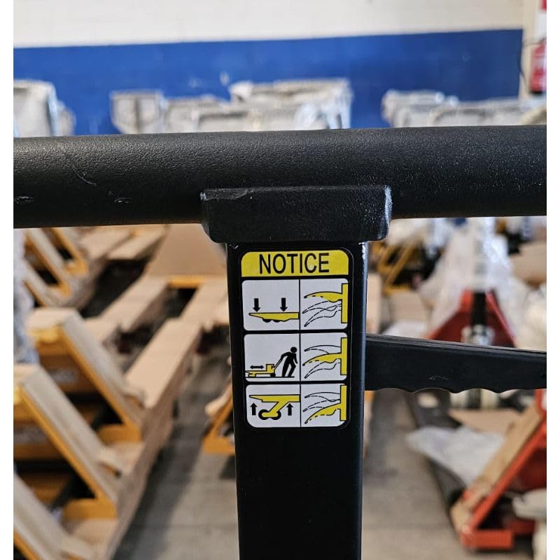 Transpaleta Manual 2500kg de Capacidad, Horquillas 1150x540mm, Ruedas y Rodillos Dobles de Poliuretano, Color Amarillo (se Entrega con timón desmontado)