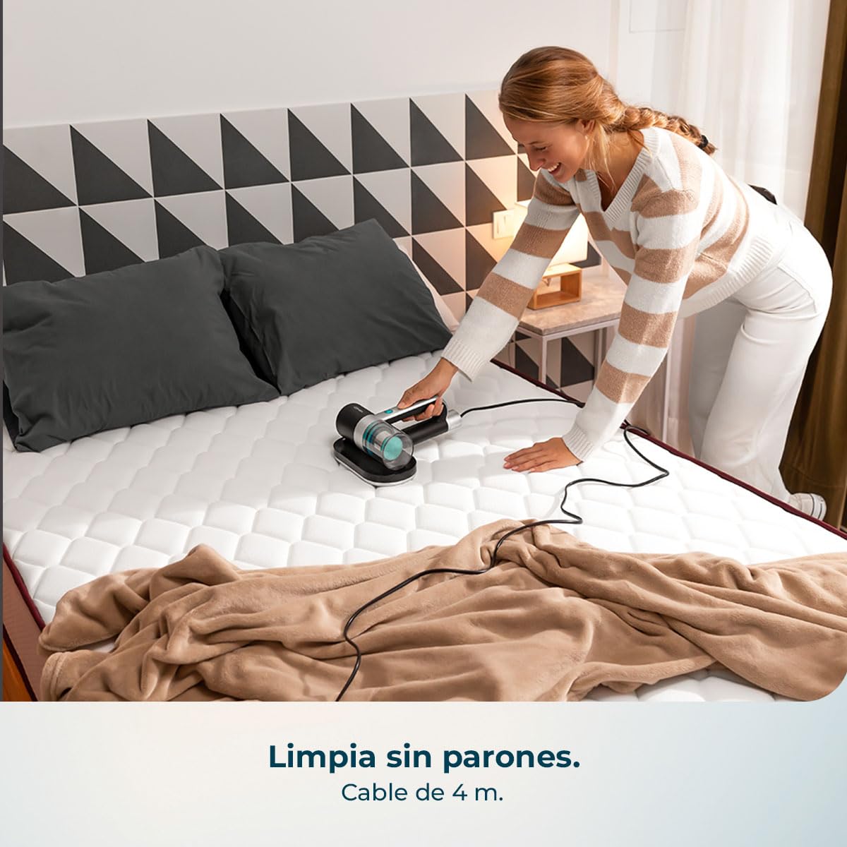 Cecotec Aspirador de Colchones y Tapicerías de Mano Conga Rockstar 3000 Mattress Essential. 300W, 10kPa, Luz Ultravioleta UV-C, Tecnología con Cepillo Motorizado y Aire Caliente, Retiene Alérgenos — view 6