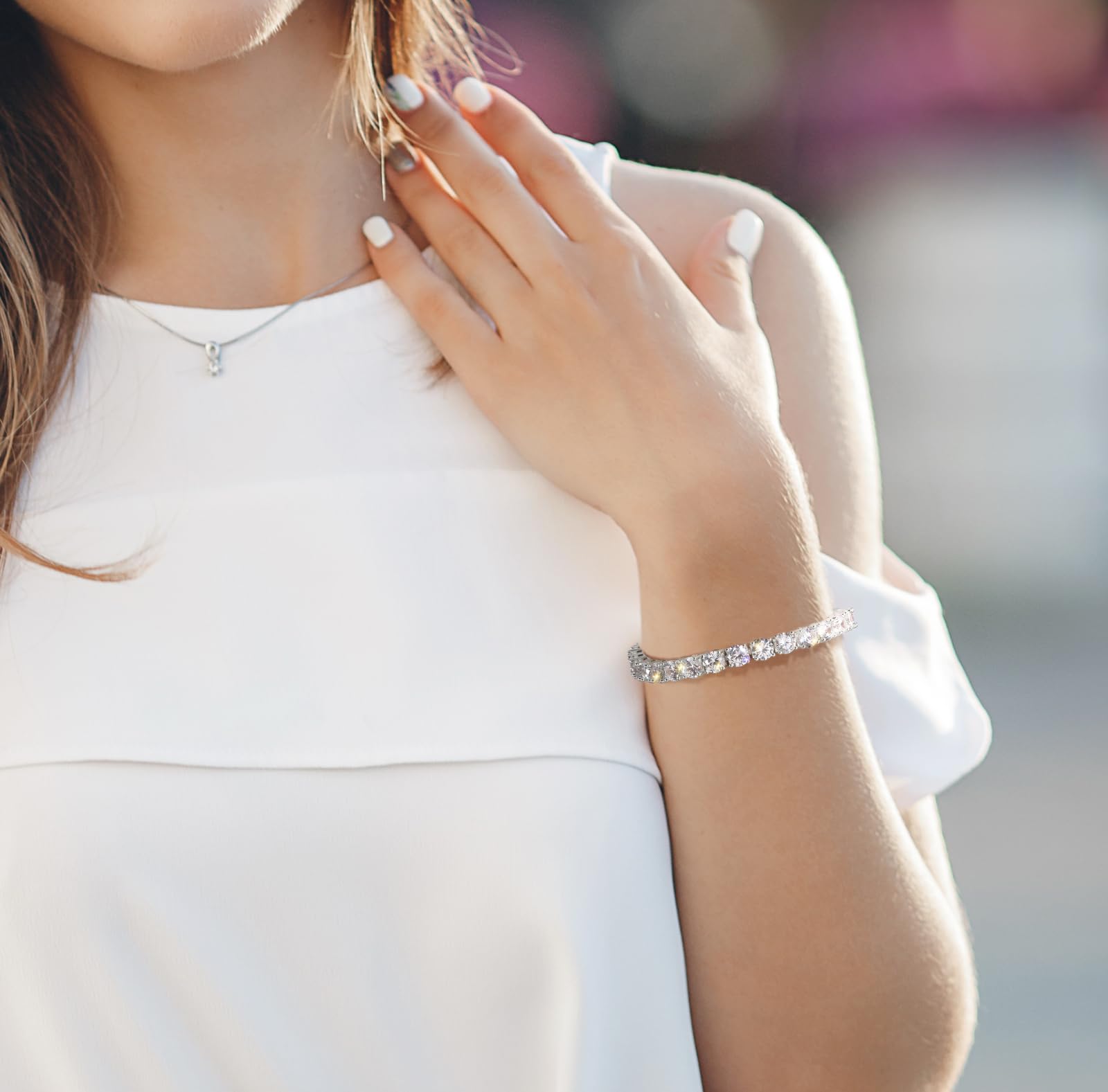 KRKC Tennisarmband für Damen in Silber, Wahlweise 5 mm Breite, 19 cm Länge | Mit funkelnden 5A Zirkonia-Steinen, Geschenk für Weihnachten & Valentinstag für Sie, Frauen, Alltag & Business
