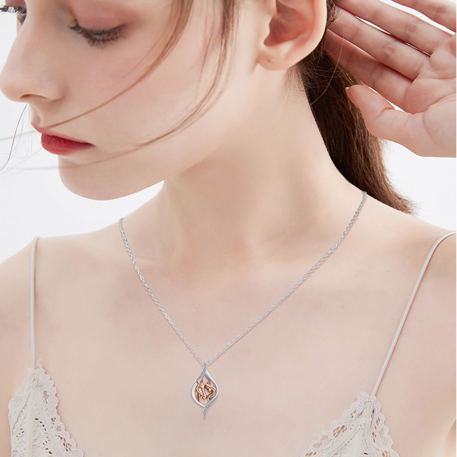 Pferd Anhänger Halskette aus 925 Sterling Silber – Pferdeschmuck für Frauen & Pferde Liebhaber