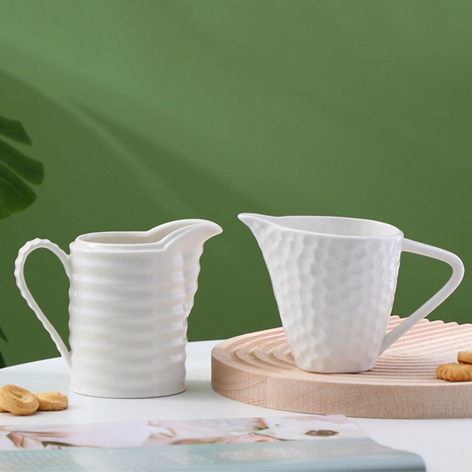 MRKU Pot à Lait, saucière, Tasse à Eau, pichet, crémier, Distributeur de café, sucrier, récipient en céramique à décor en Relief, 220 ML et 280 ML, Style européen