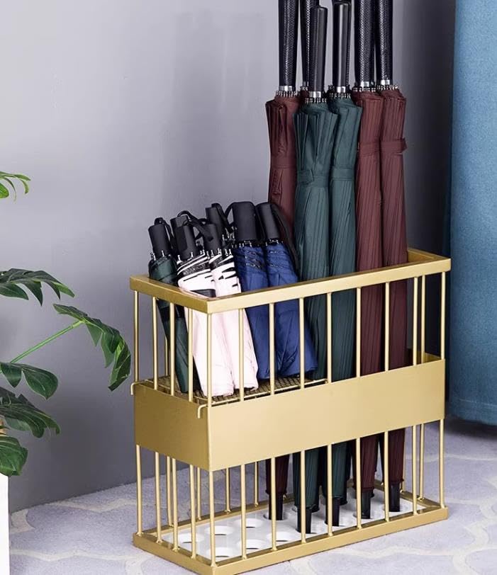 Porte-parapluie rectangulaire en métal doré pour garder votre entrée propre les jours de pluie