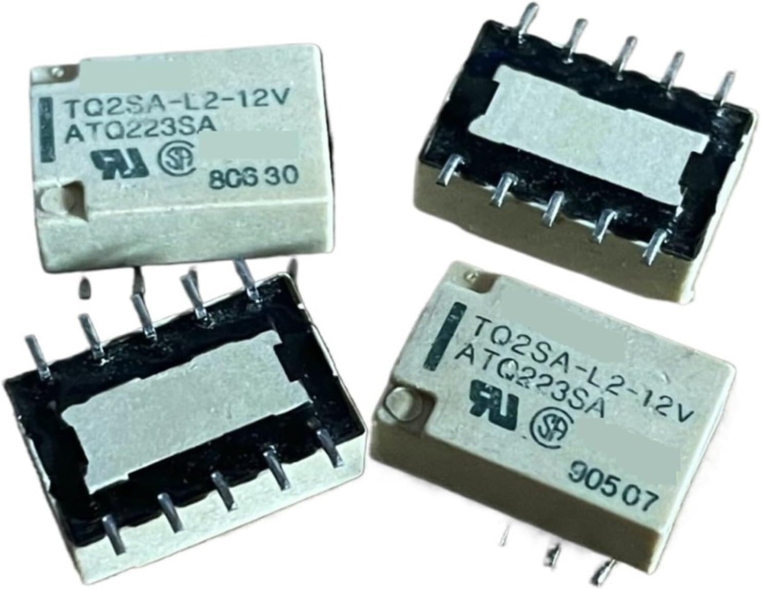 Relé de señal TQ2SA-L2-12V para actualizar el sistema de domótica y automatizar persianas