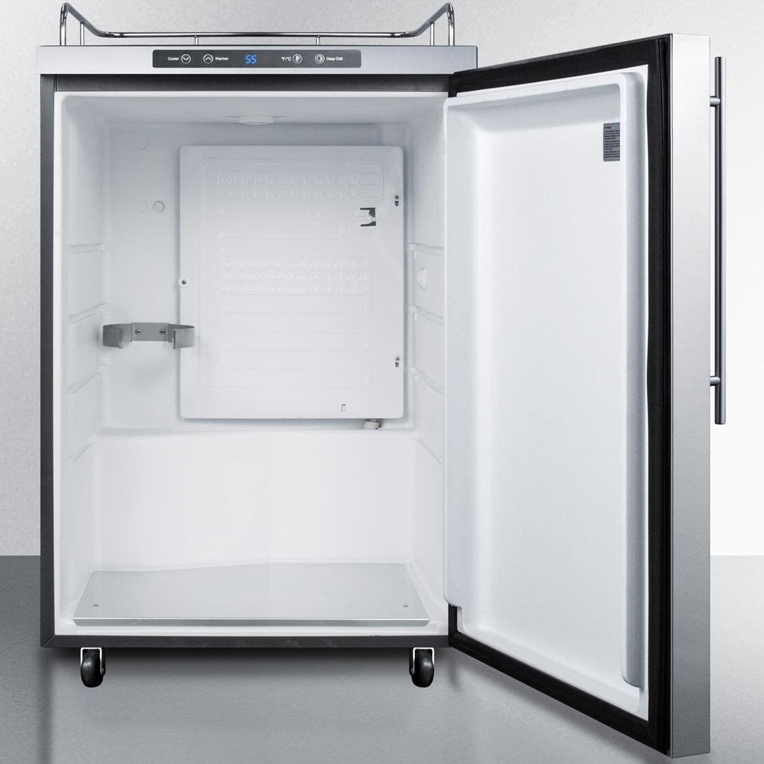 Summit Appliance Sbc635mos7nkhv Freestanding Commercially Listed Outdoor Beer Dispenser With Auto Defrost, Digital Thermostat, Stainless Steel Wrapped Exterior And Professional Thin Handle on Fridge.com - View 3