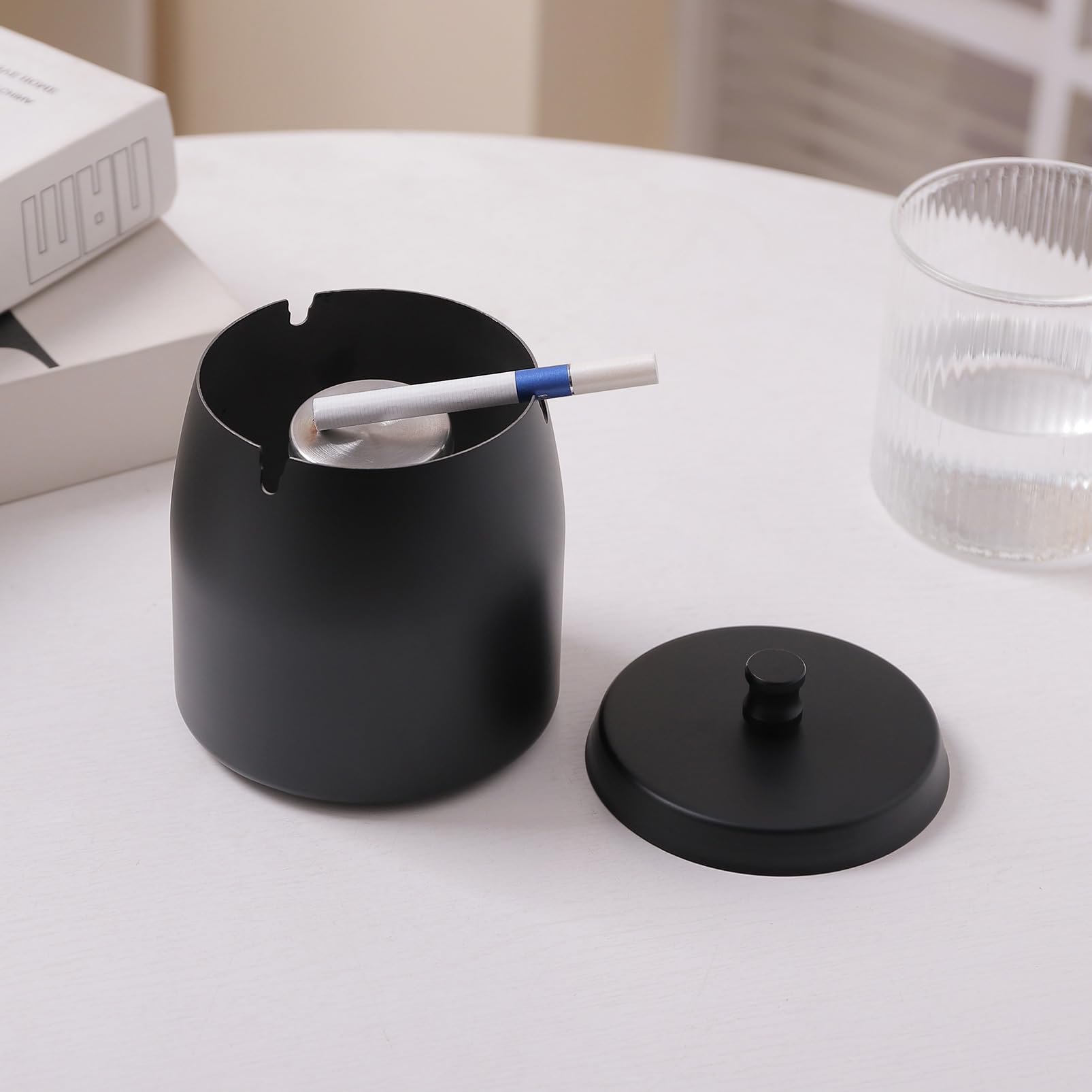 Amazon.com: Large Ashtray with Lid for Cigarette, Stainless Steel Smokeless  Odorless Windproof Ash tray for Home Office Tabletop Outside Patio Outdoor  Balcony(3.93