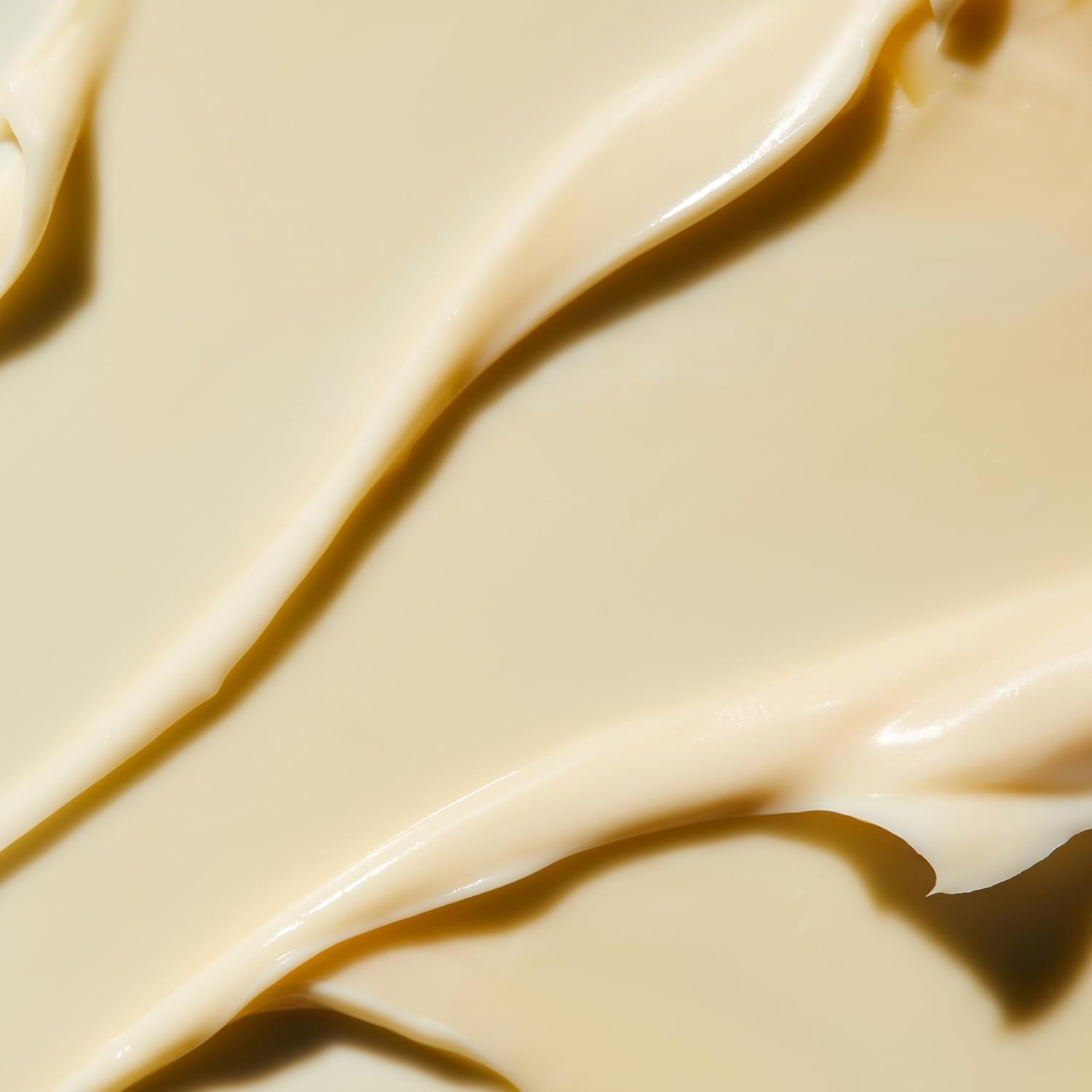 Omorovicza Rejuvenating Night Cream (1.7 oz), Restorative Night Moisturizer for Face, with Hazelnut Peptide and Plum Almond Oil, Overnight Face Mask to Plump, Nourish & Smooth Fine Lines - Image 4